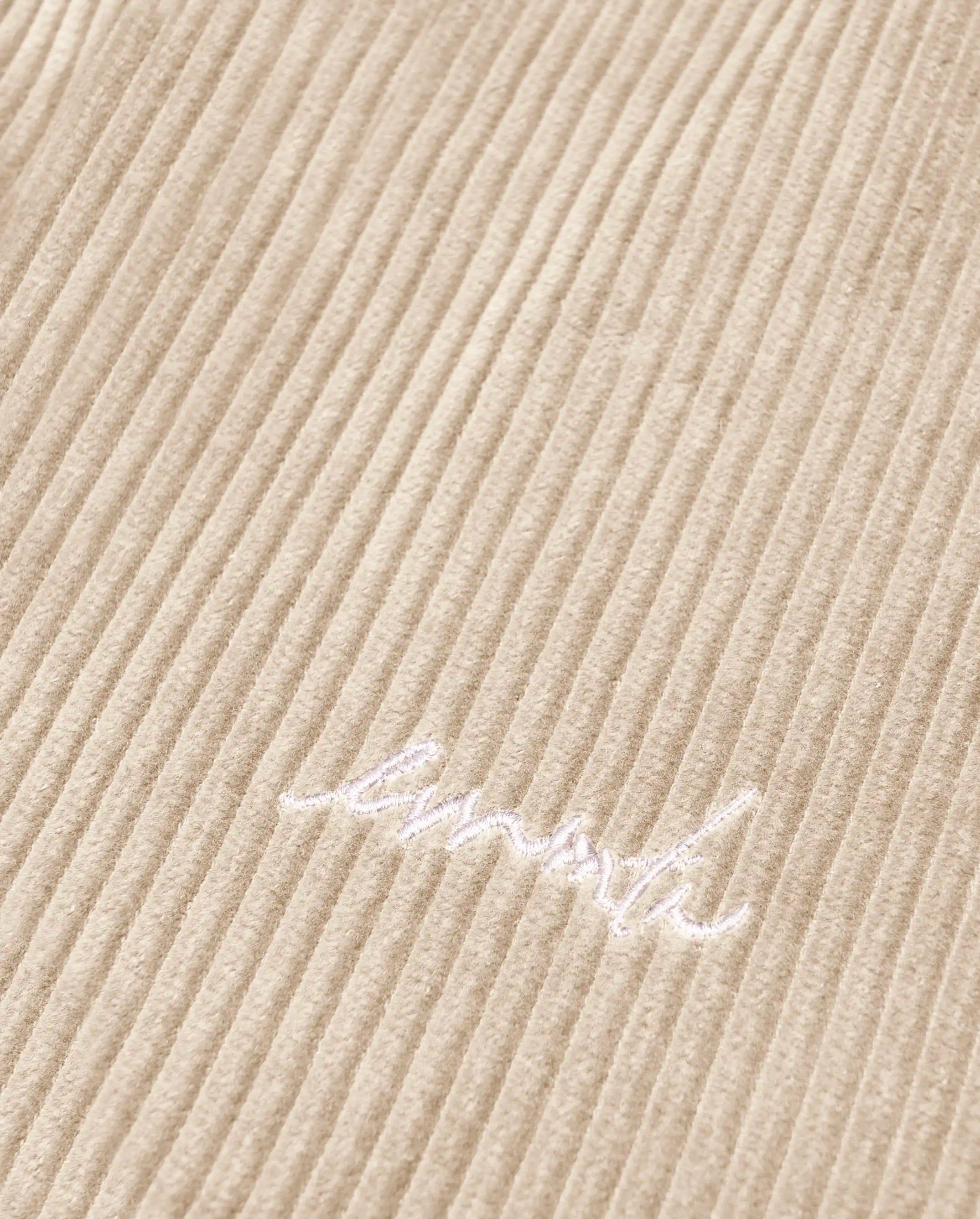 Magoado Shorts