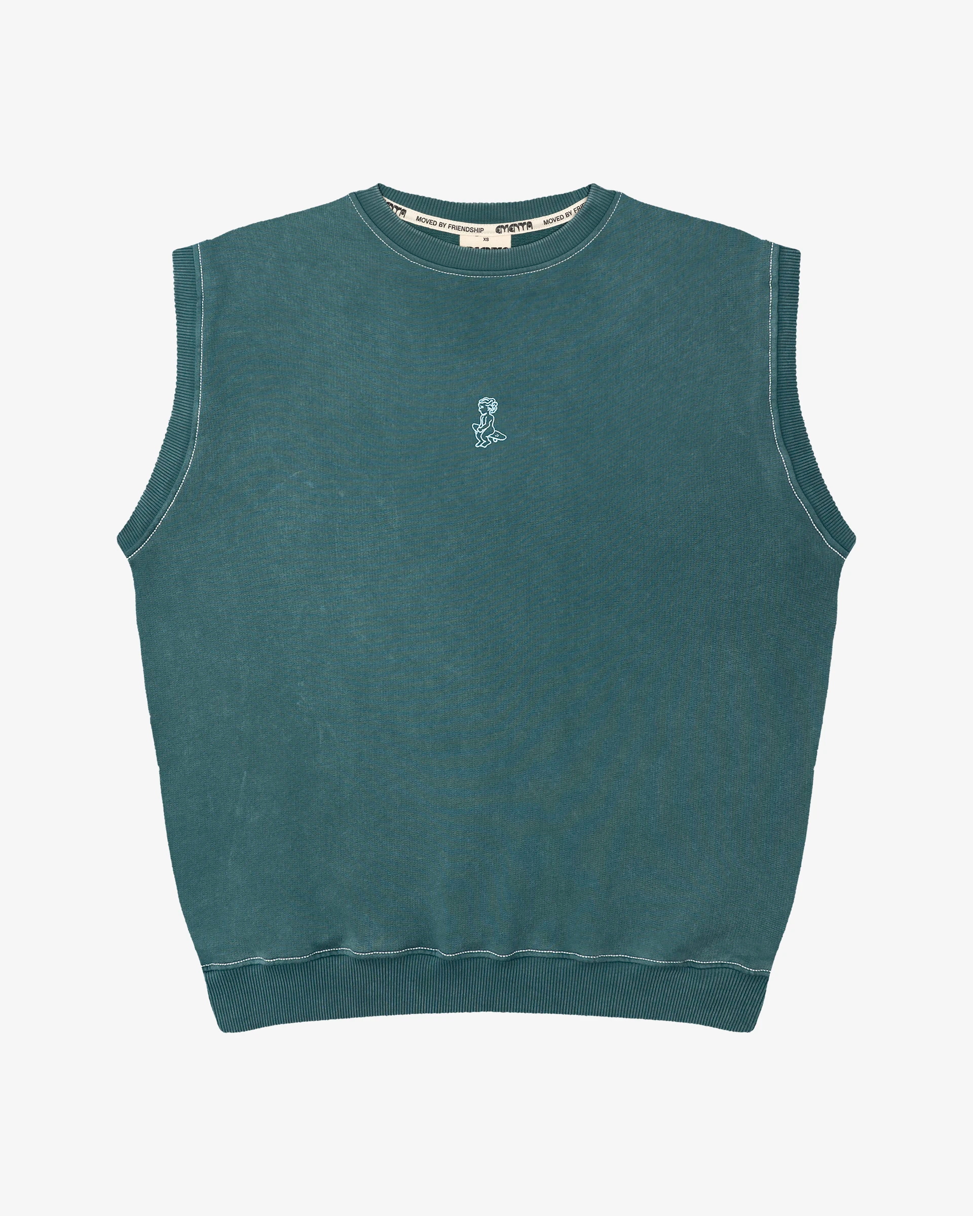 100% cotton
Teal washed colour
Soft fabric construction
Relaxed, loose fit for ease of movement
Subtle chest embroidery for a minimalist touch
Made in Portugal
Unisex design