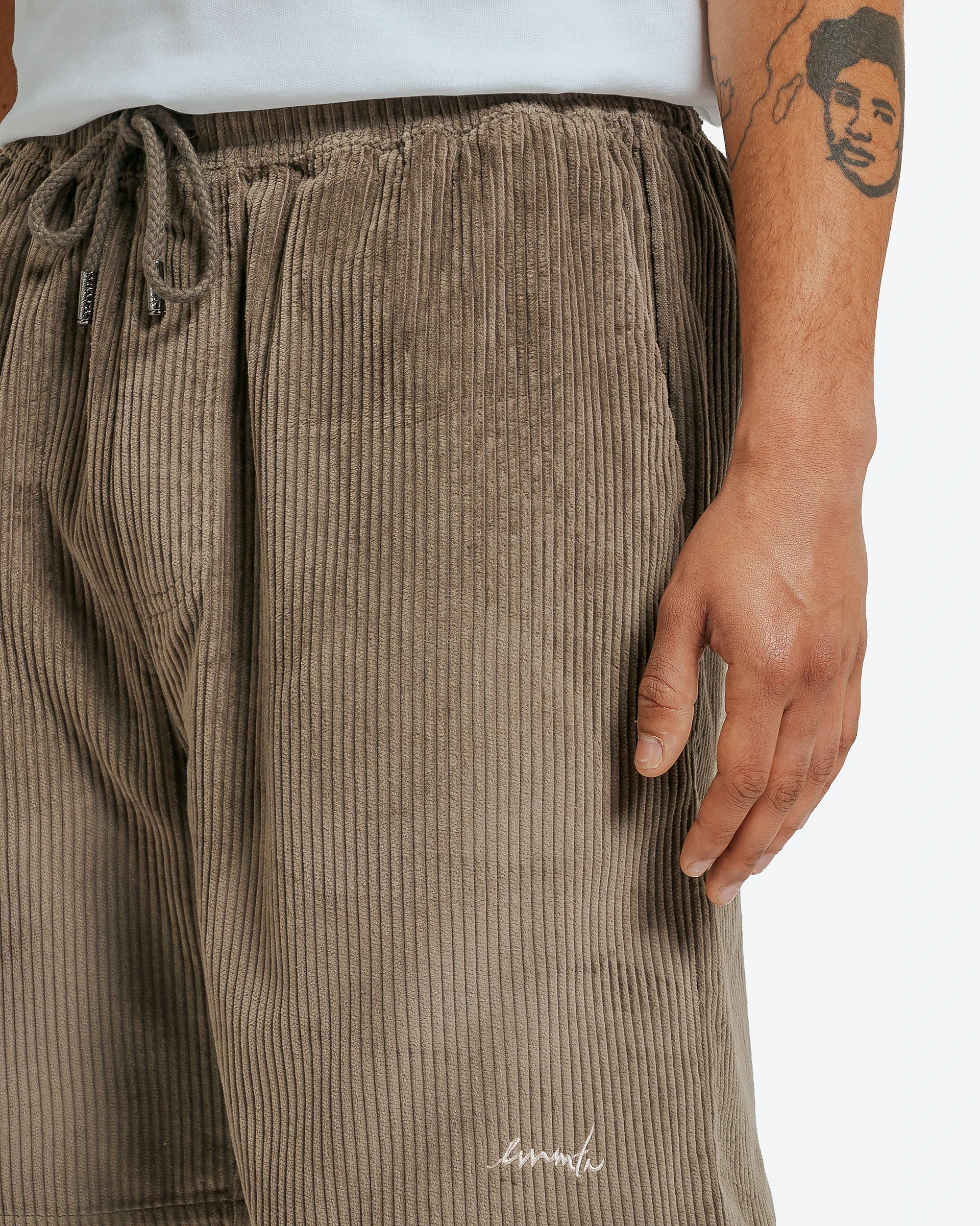 Magoado Shorts