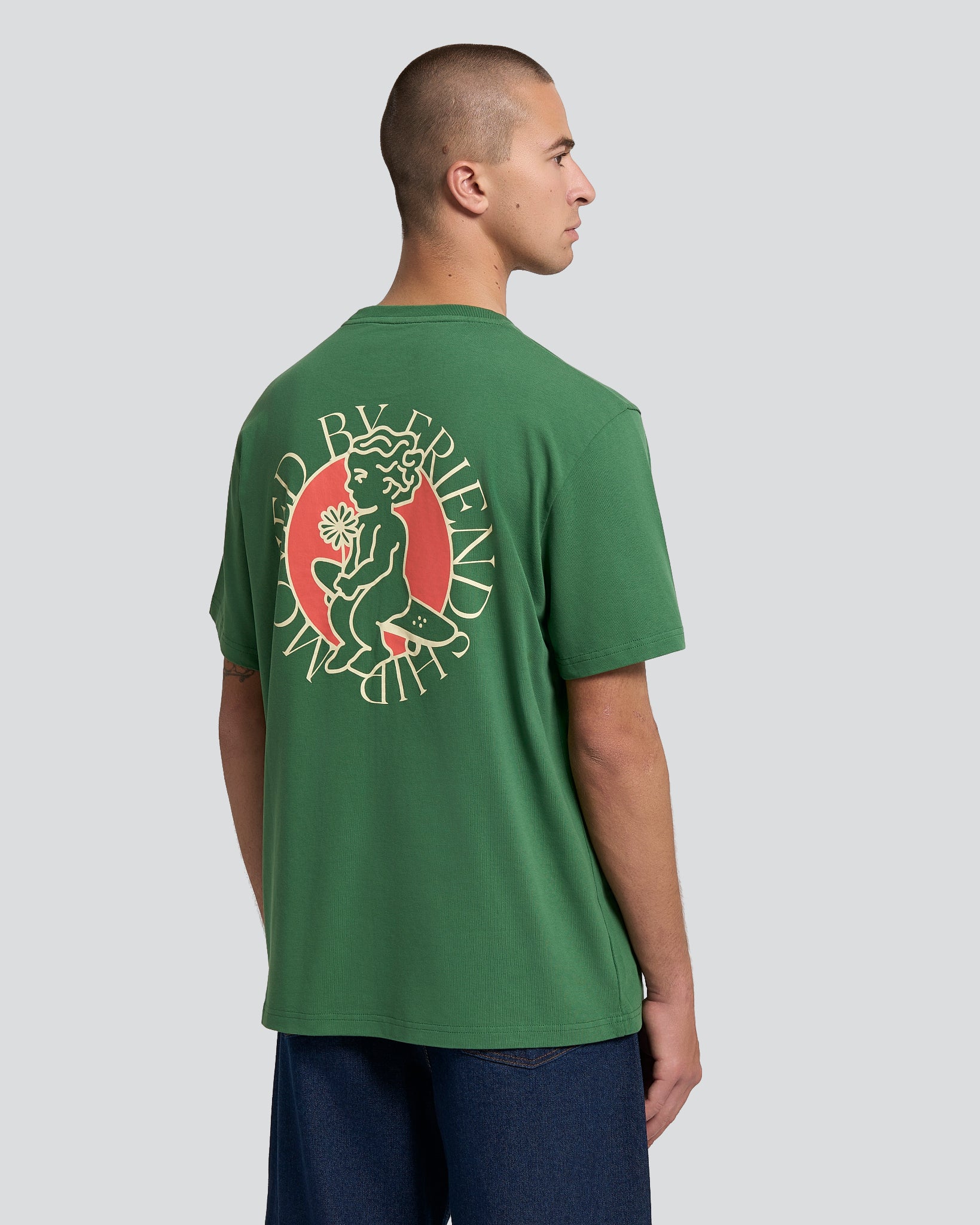 100% Cotton
Regular fit
Built for durability
Ikon Flower design print
'Moved By Friendship' motto on the back
Heavyweight 240gsm fabric
Unisex
Made in Portugal