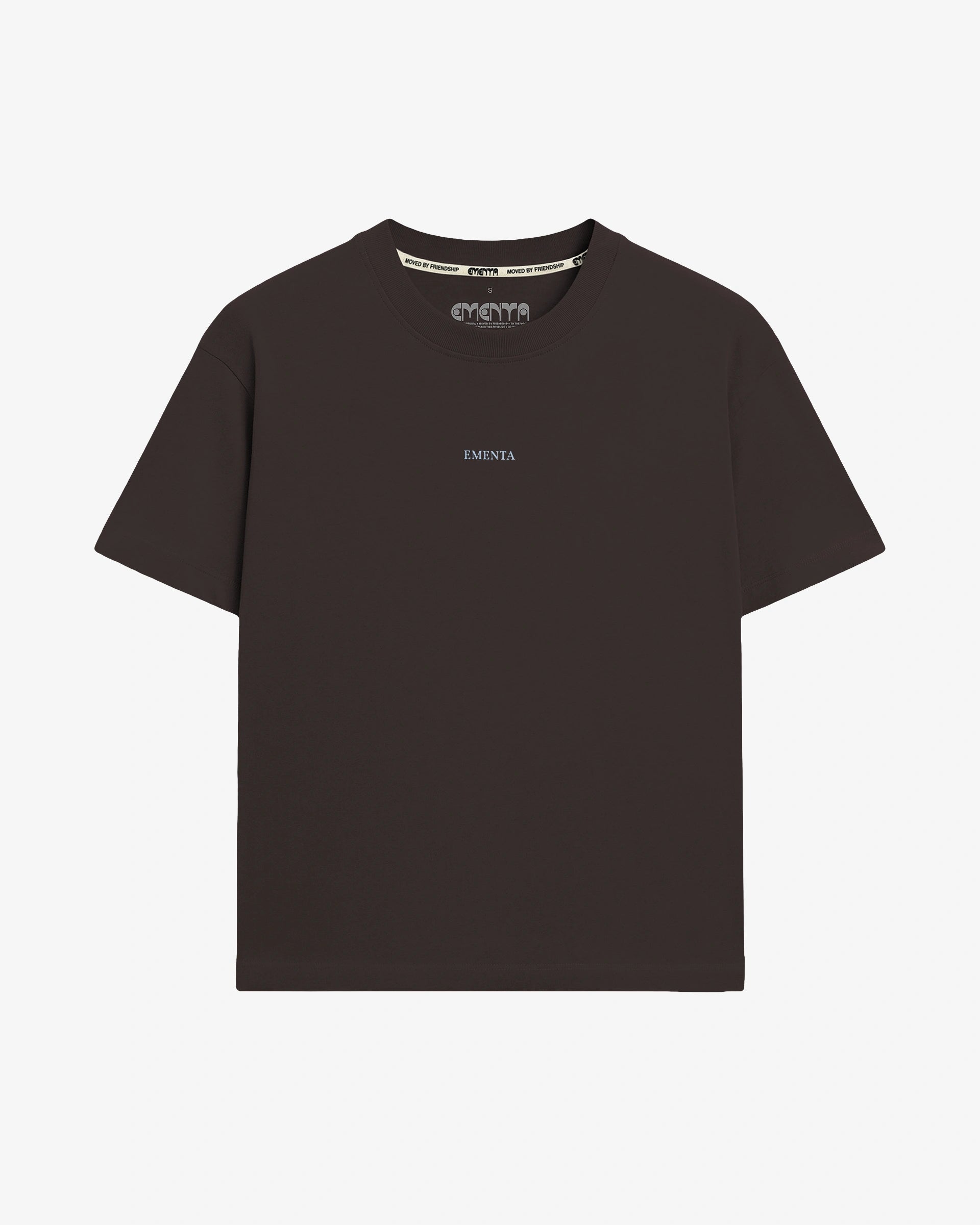 100% Cotton (220 gsm) for durability and comfort
Natural fit for everyday wear
Digitally designed by our in-house artist team
Chocolate color
Unisex
Made in Portugal
