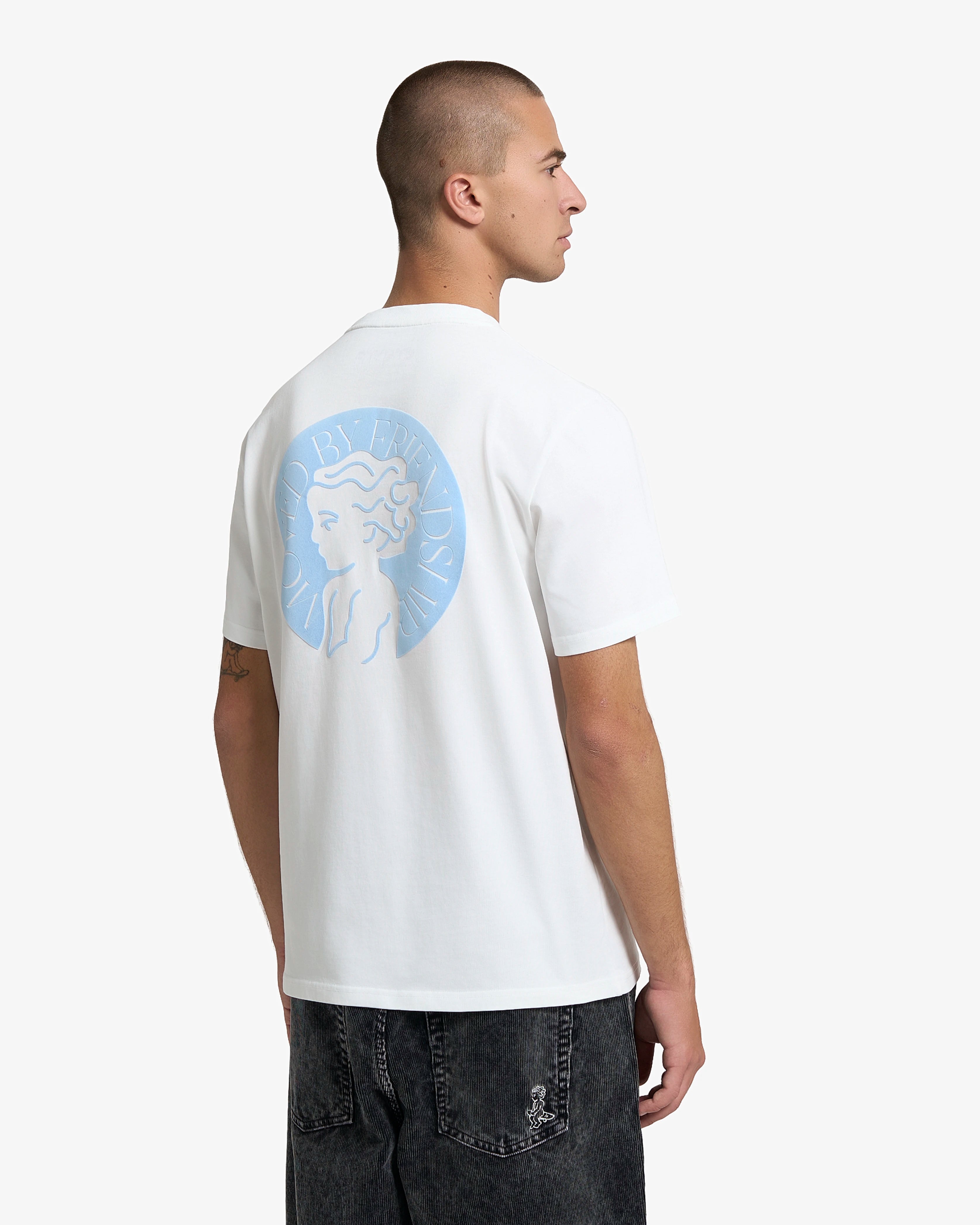 100% Cotton (220 gsm) for durability and comfort
Natural fit for everyday wear
Digitally designed by our in-house artist team
Model is 1.82m tall and wears size M
White color
Unisex
Made in Portugal