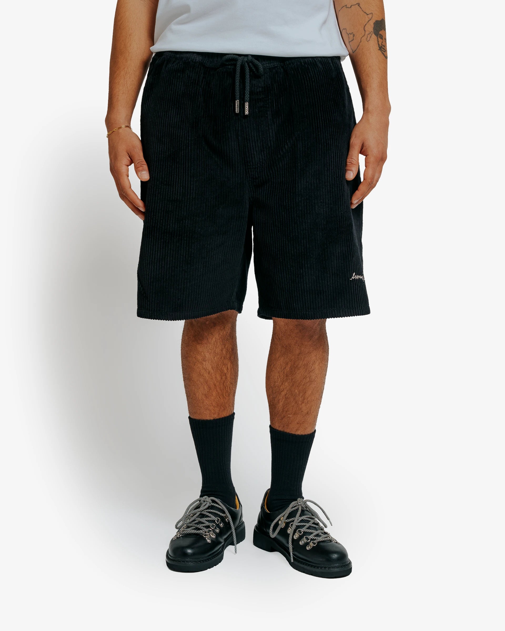 Magoado Shorts