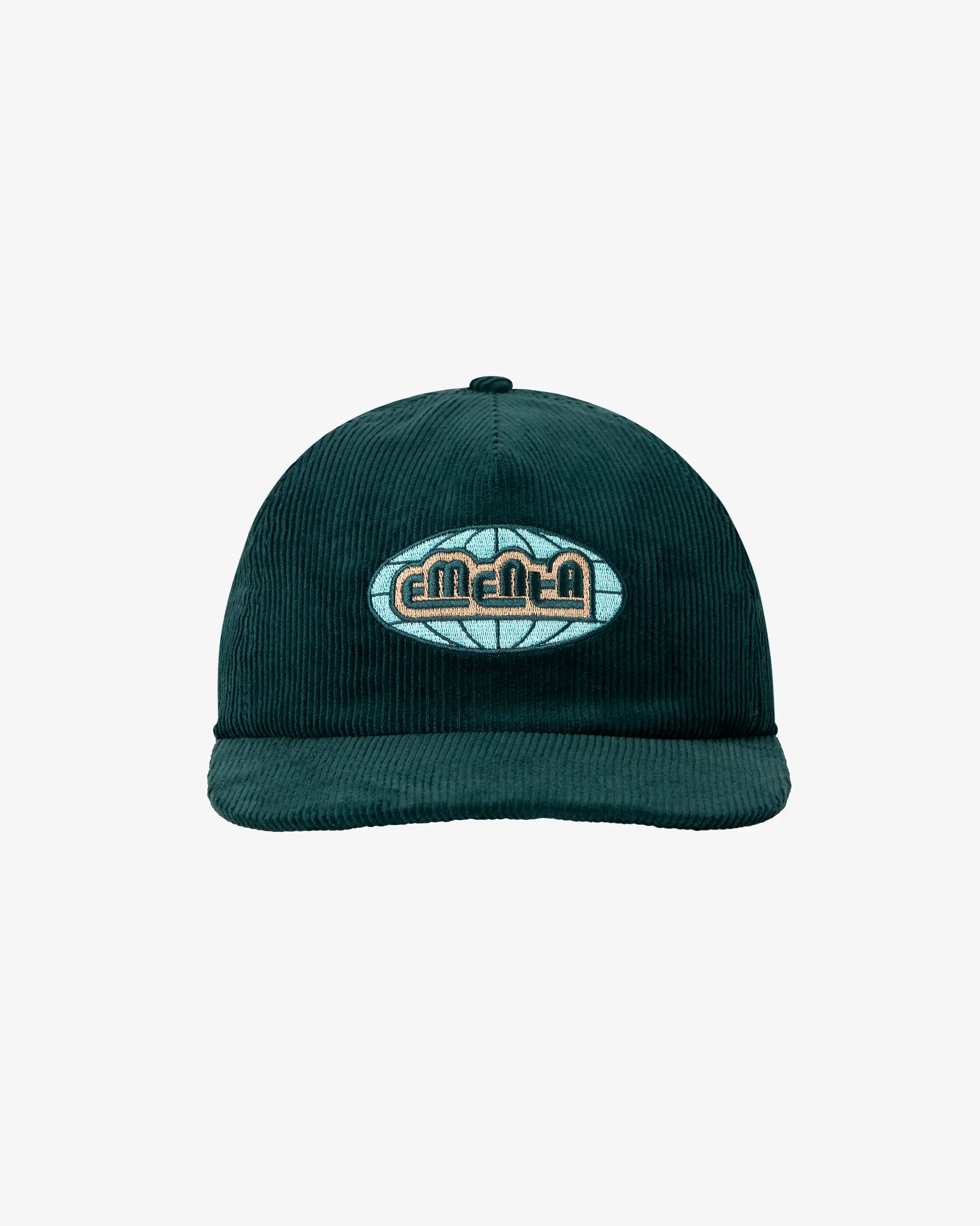Everyday cap designed for regular use
Evergreen base colour
Made from cotton corduroy
Features the Ementa balloon design on the front
Adjustable strap with a metal buckle at the back
Made in Portugal