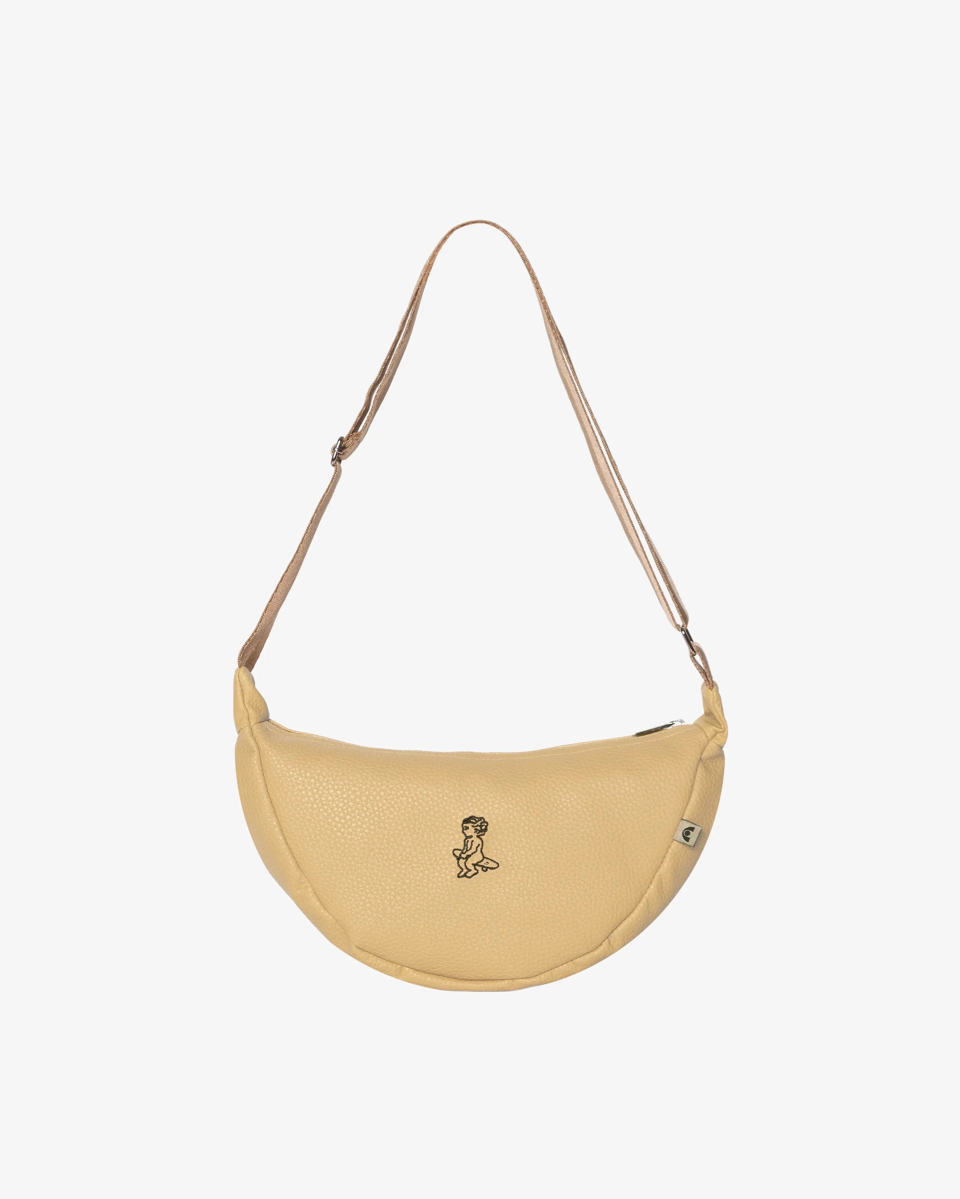 Off white synthetic leather material for a sleek and durable finish
Adjustable nylon strap for different carrying options
Zipped back pocket for secure storage
Spacious interior with an additional interior pocket
Dimensions: 29cm (length) x 16cm (height) x 10cm (width)
Ikon embroidery detail
Handmade in Portugal