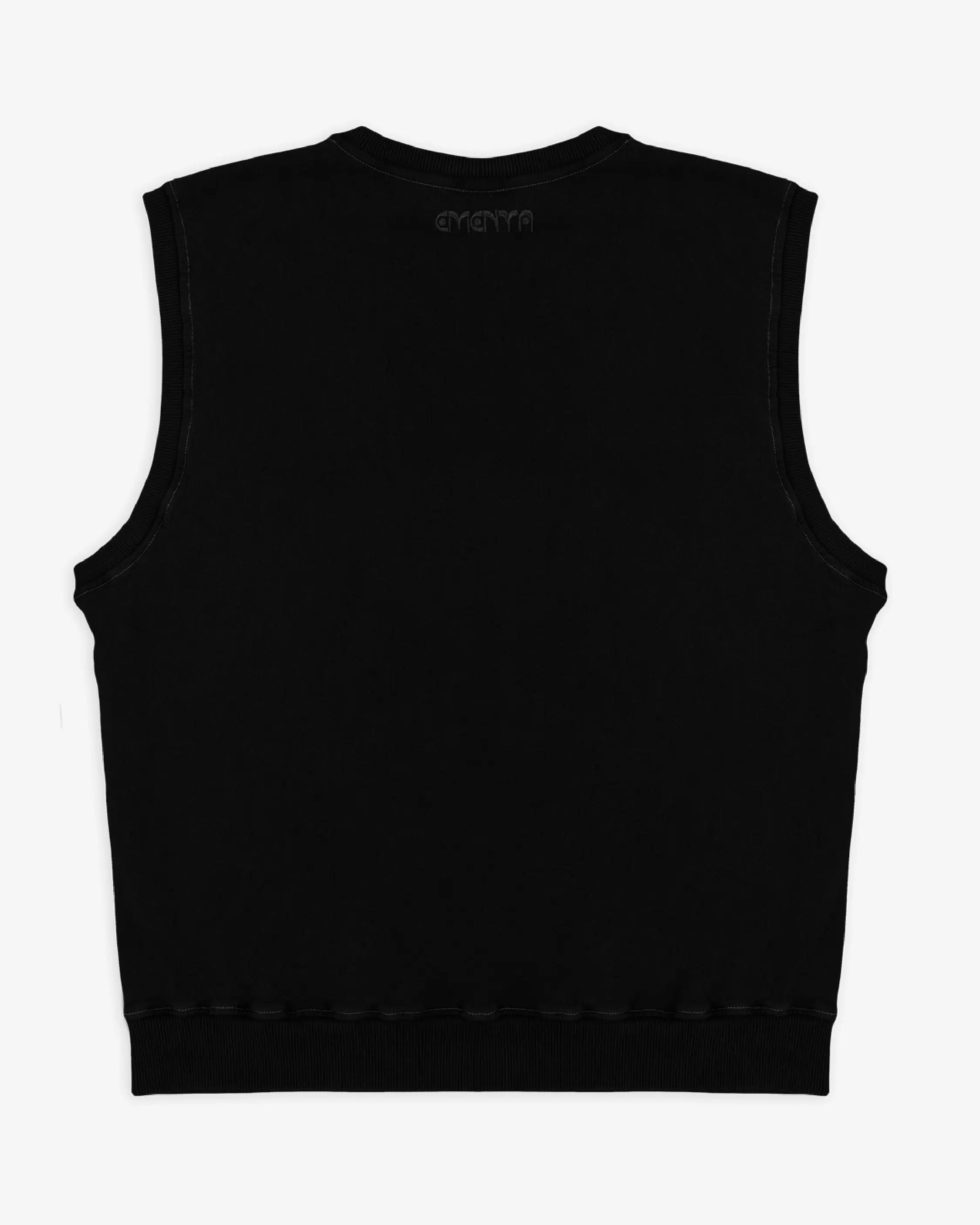 100% cotton
Black colour
Soft fabric construction
Relaxed, loose fit for ease of movement
Subtle chest embroidery for a minimalist touch
Made in Portugal
Unisex design