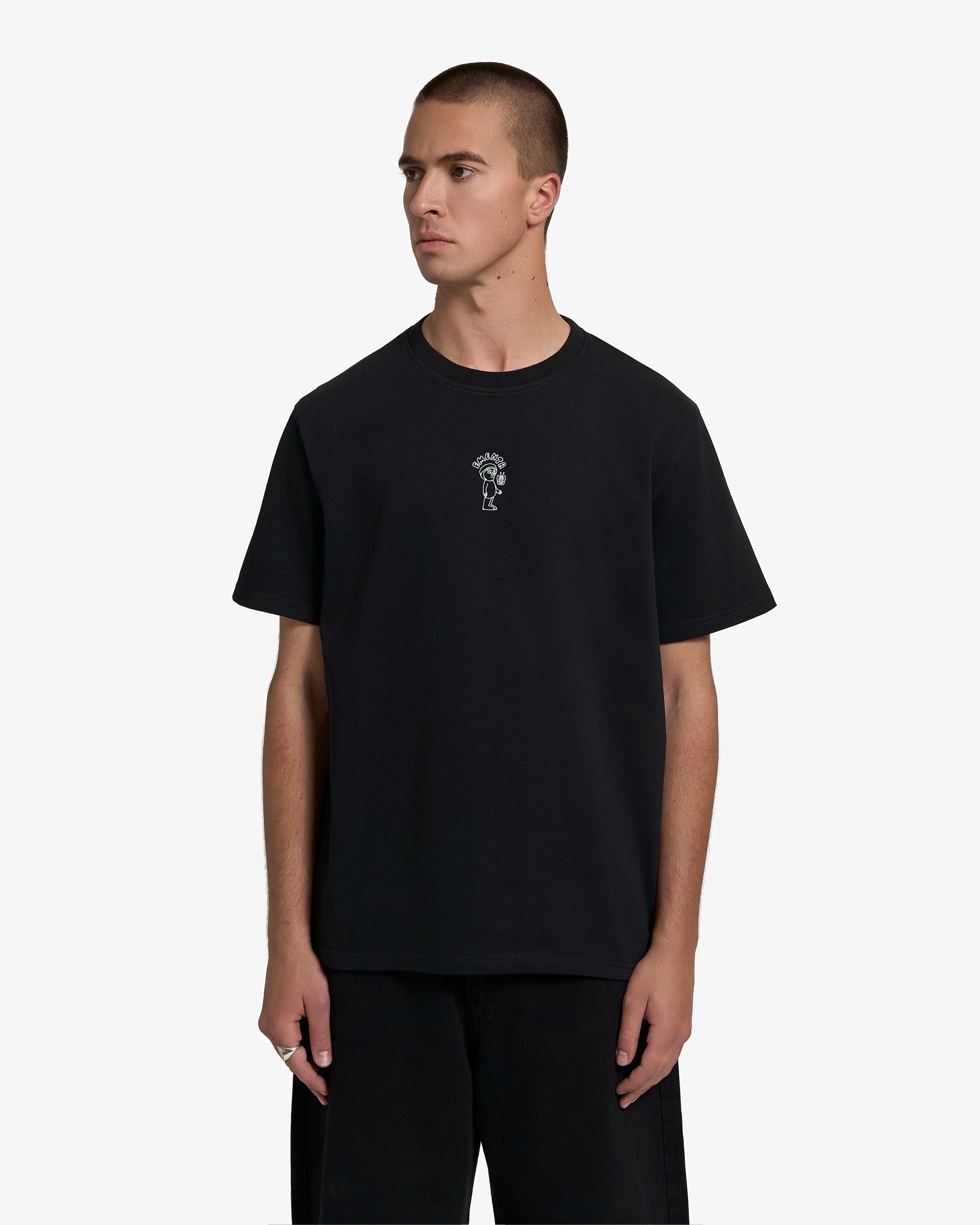 100% Cotton for a soft and comfortable fit
Regular fit for everyday wear
Fabric Weight: 240gsm for durability
Featuring artwork from our latest Artist Collaboration
Made in Portugal with attention to detail