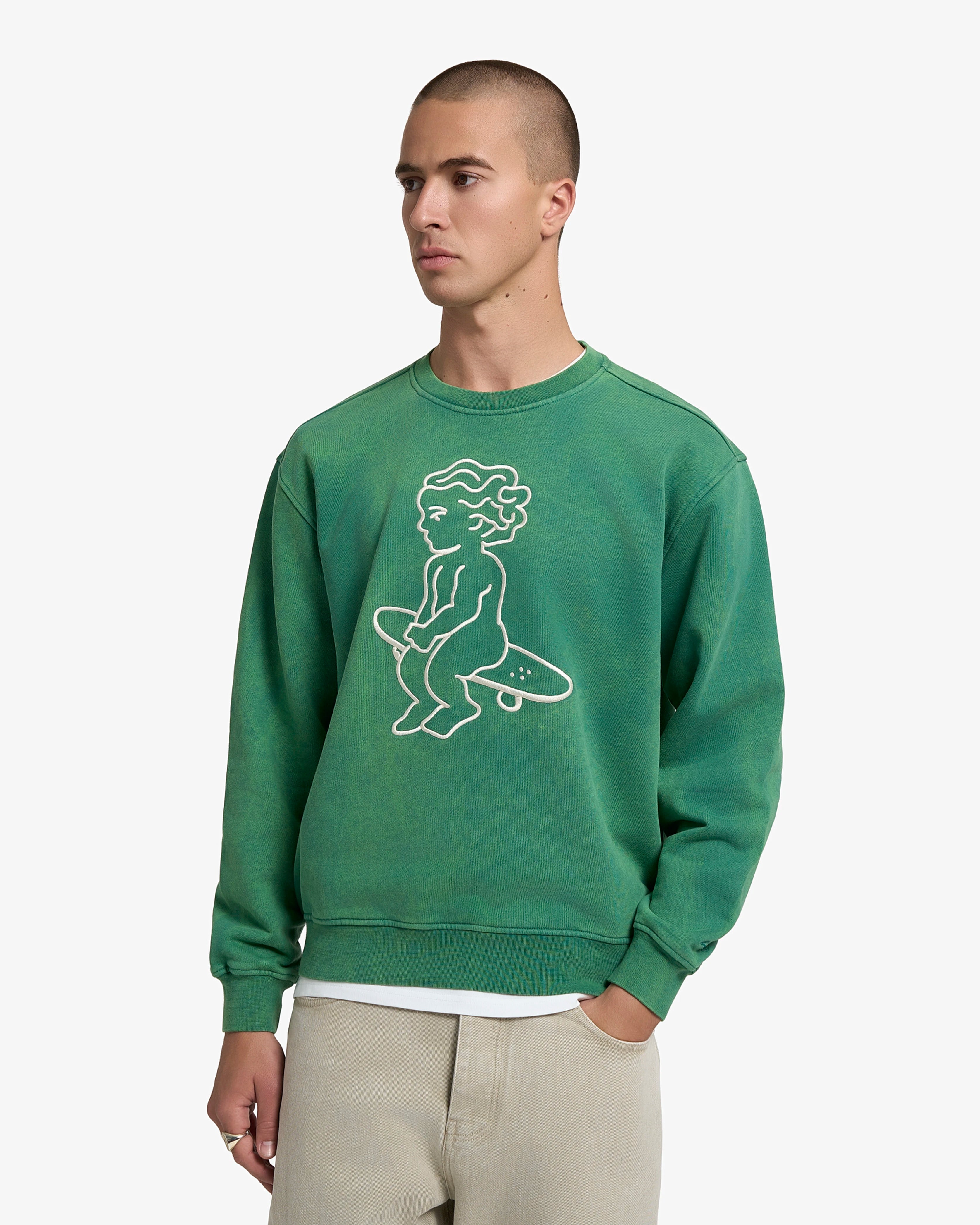 100% Cotton
Evergreen washed color
Overwashed finish for a soft, lived-in feel
Soft brushed fleece interior for added comfort and warmth
Large Ikon stamp embroidery on chest
Ribbed trims
Big Ikon embroidery
Designed for durability and long-lasting wear
Comfortable fit for everyday wear
Unisex design
Made in Portugal