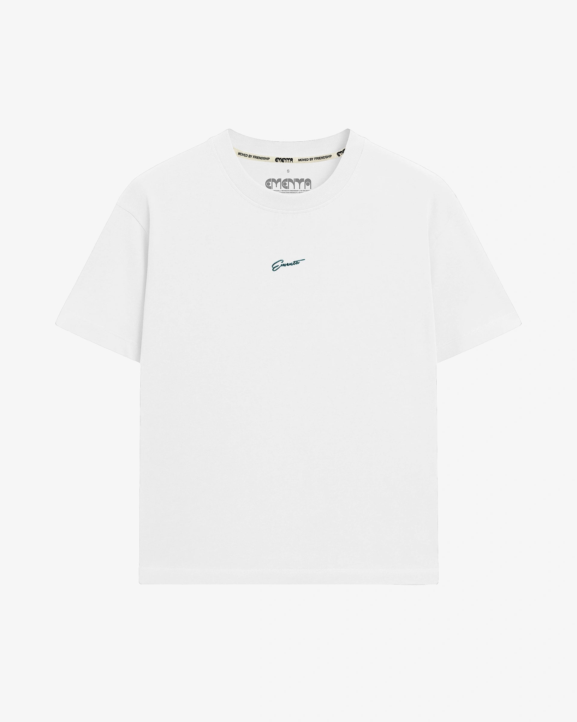 100% Soft Cotton for a comfortable, breathable feel
Embroidered 3D cocktail design for added texture and uniqueness
Regular fit for a classic, comfortable look
Crafted with care in Portugal
