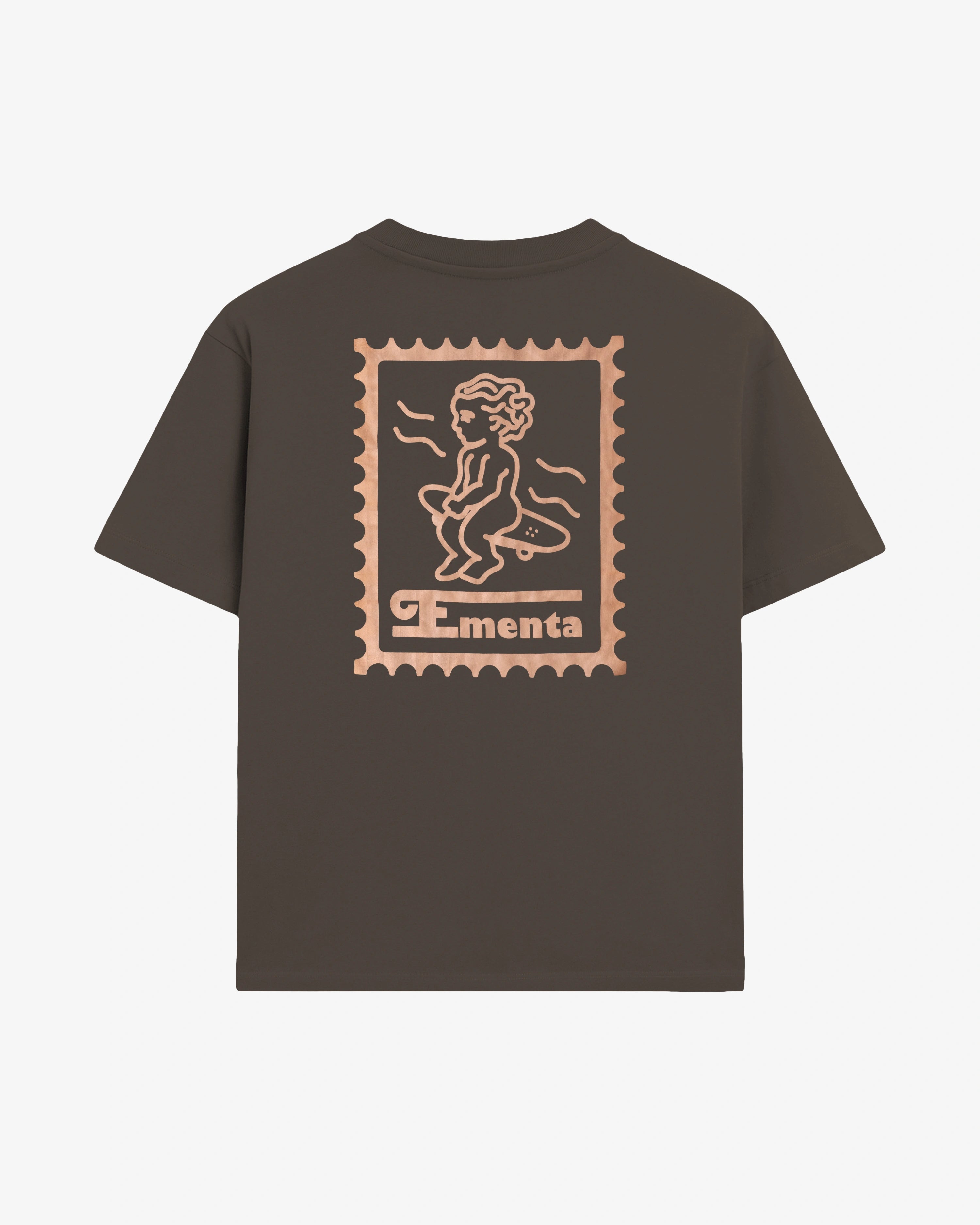 Mid-weight 100% cotton t-shirt (220 gsm)

Small front logo and bold back Ikon Stamp graphic
Ribbed crewneck for structure and comfort
Soft hand-feel with durable construction

Moka colorway&nbsp;
Built for everyday wear

Unisex fit&nbsp;
Made in Portugal
